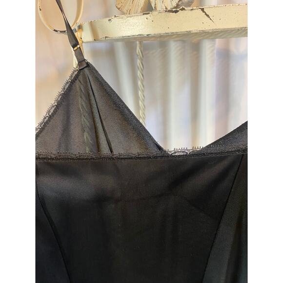 Vanity Fair Vintage Slip Dress Black Silky Delicate Lace Trim Midi Size 34L - Picture 4 of 7
